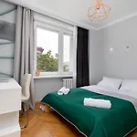 Otel Rent Like - Hoza 38
